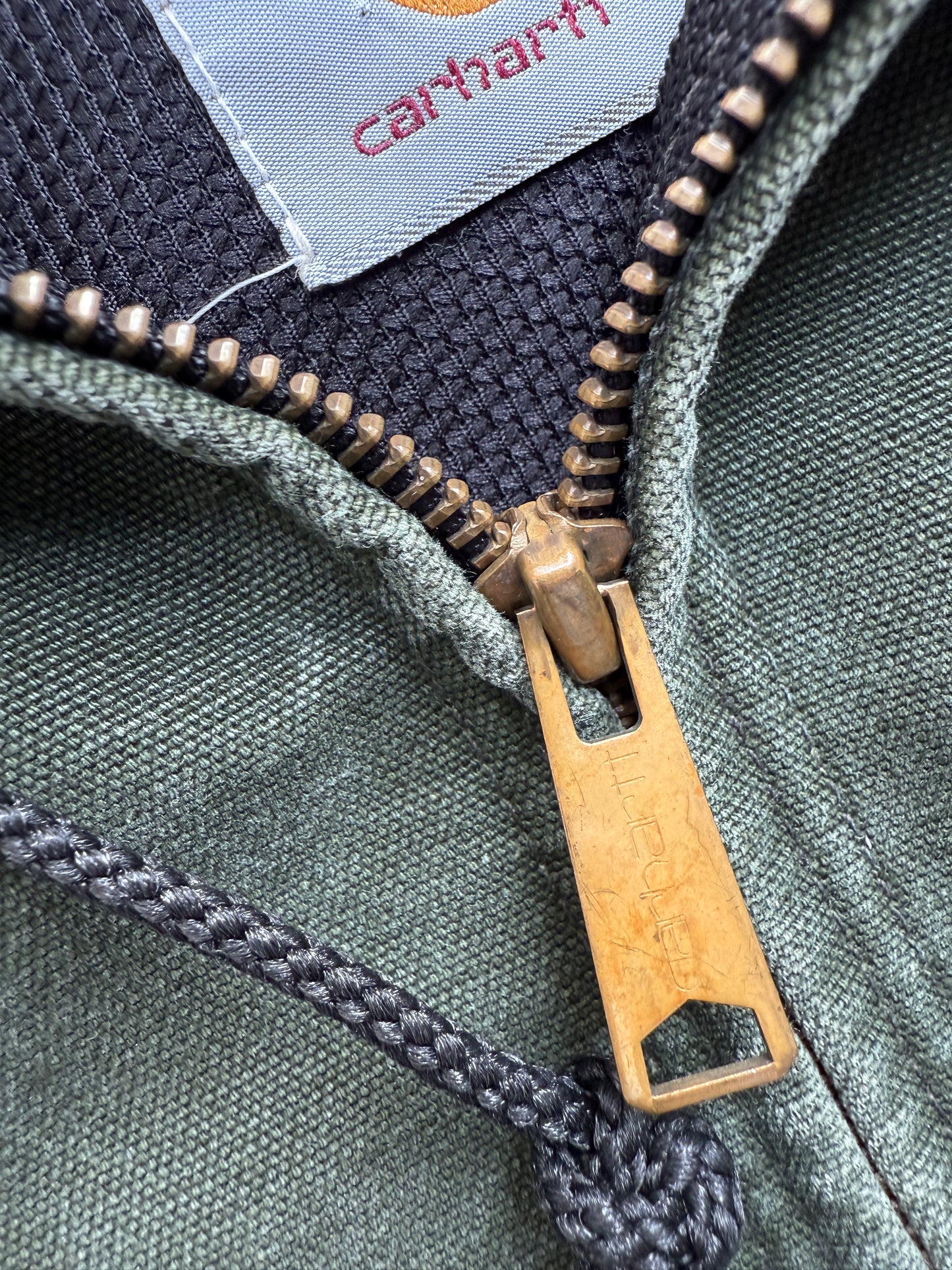 Carhartt 00’s Vintage Active Fadded Green Jacket Made In US (XL)