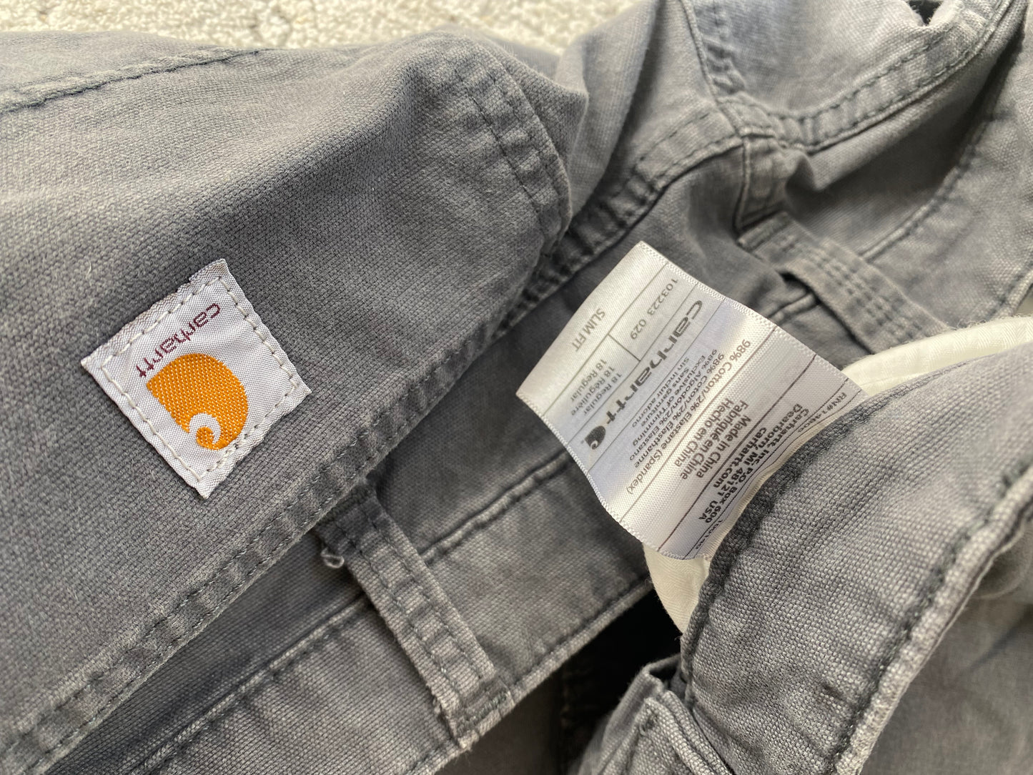 Carhartt Double Knee Slim Fit Pant (W34 L32)