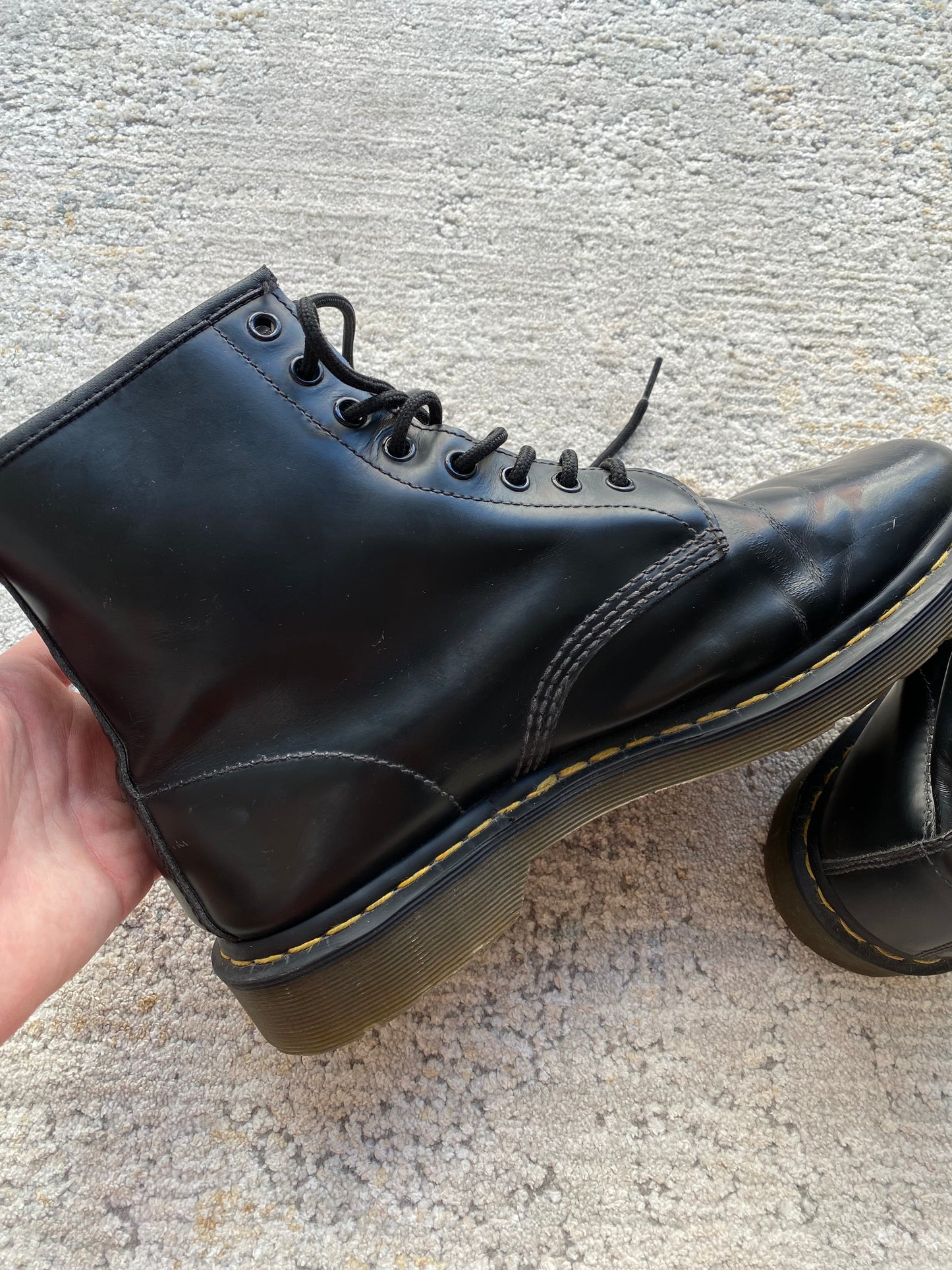 Dr Martens 1460 Smooth Leather Boots (44)