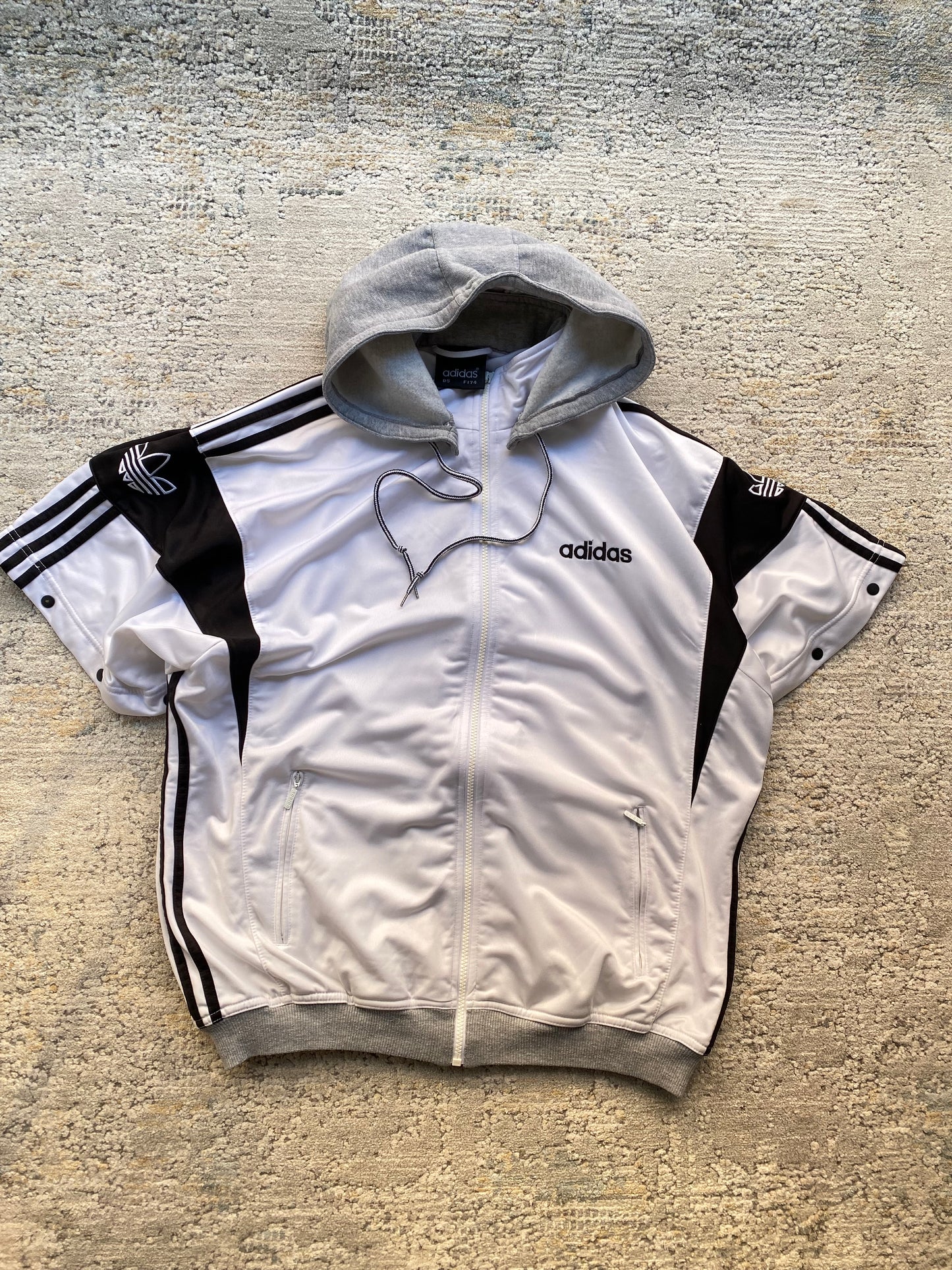 Adidas 00’s Tracktop (M)