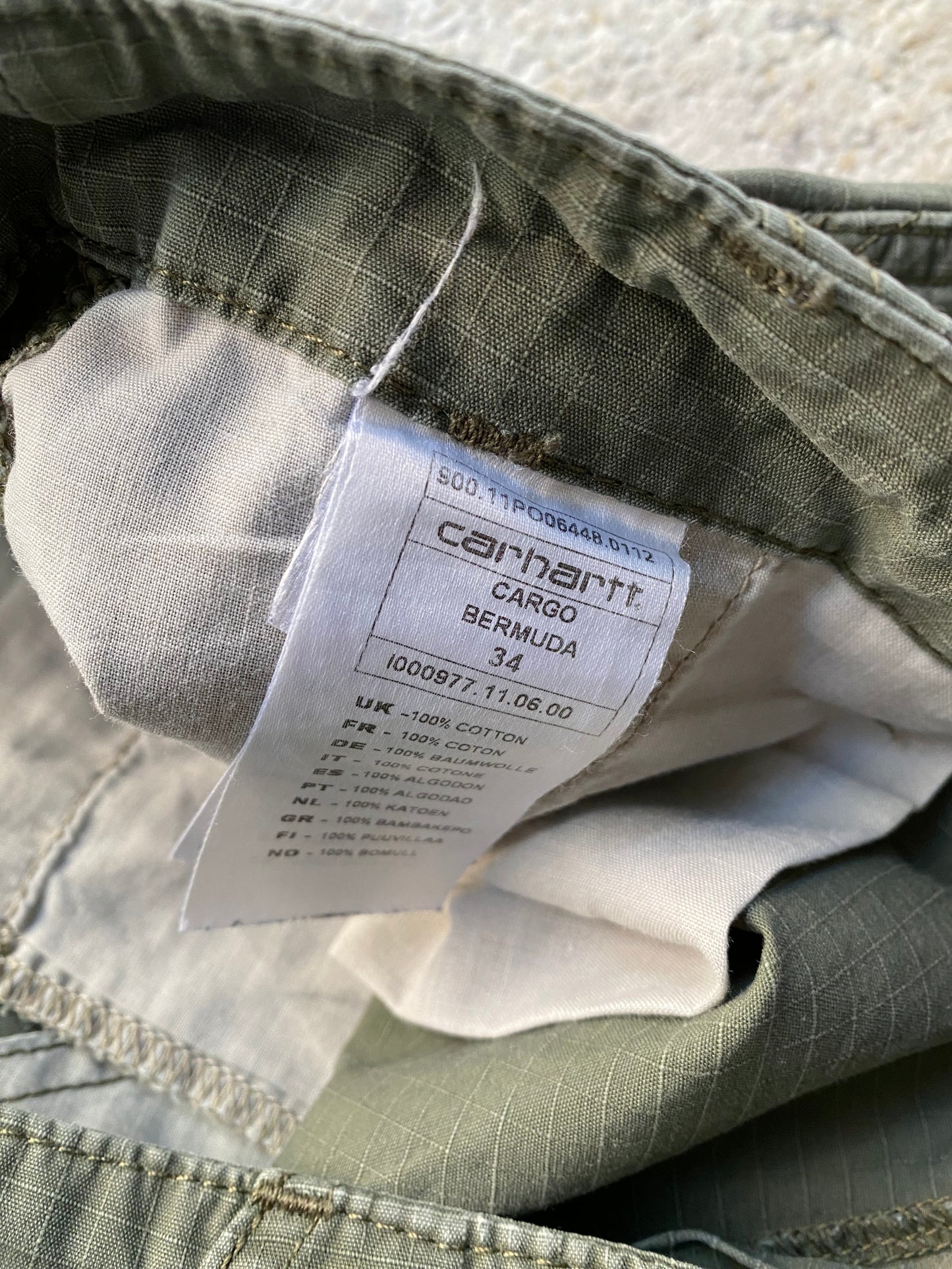 Carhartt Cargo Shorts (W33)