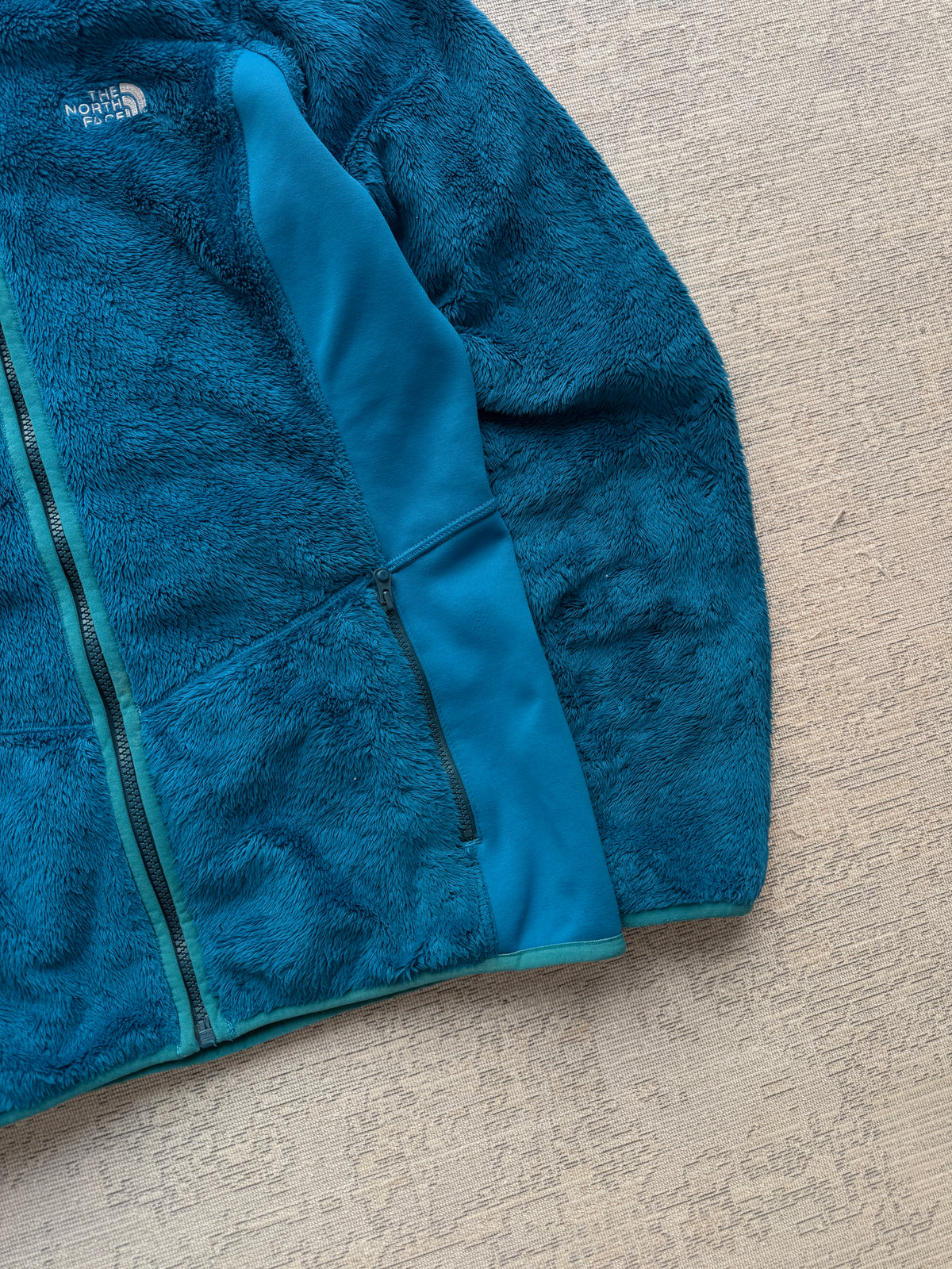 The North Face Women’s High-Pile Fleece Hoodie (S)