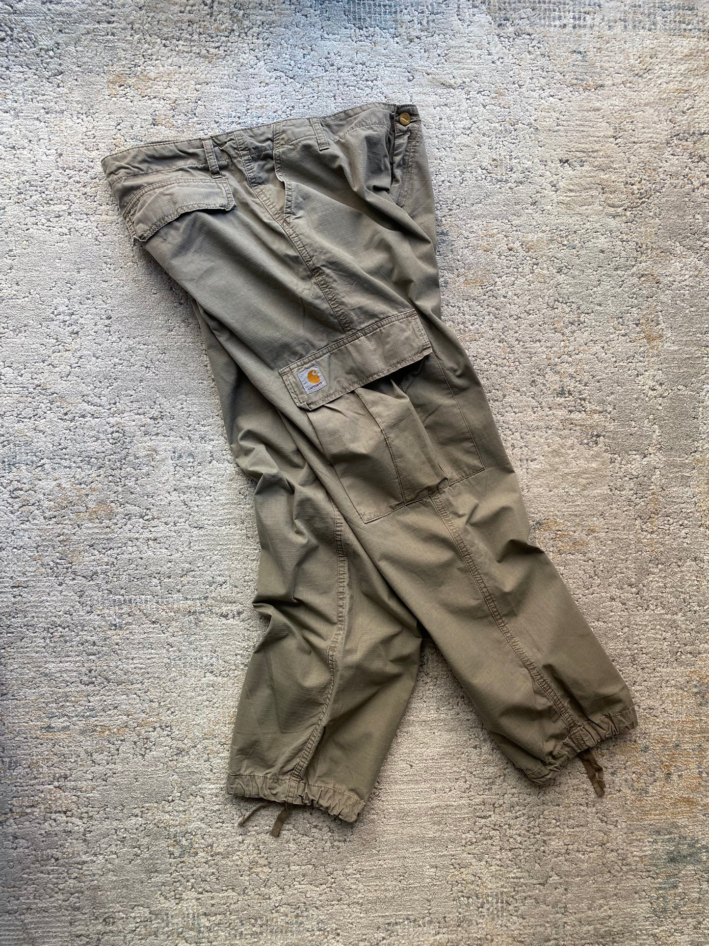Carhartt Cargo Pant (W33)