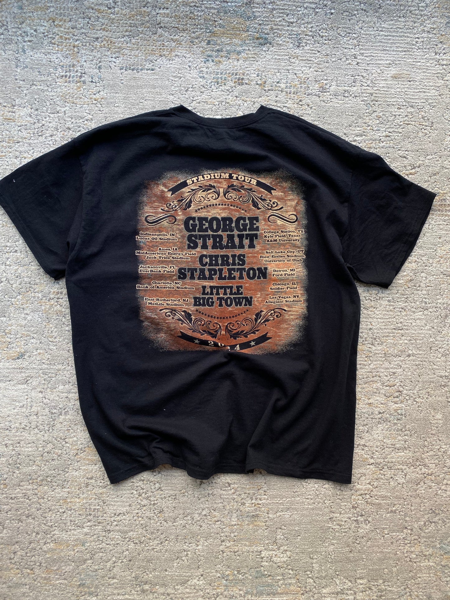 Gildan 24’ George Strait Tee