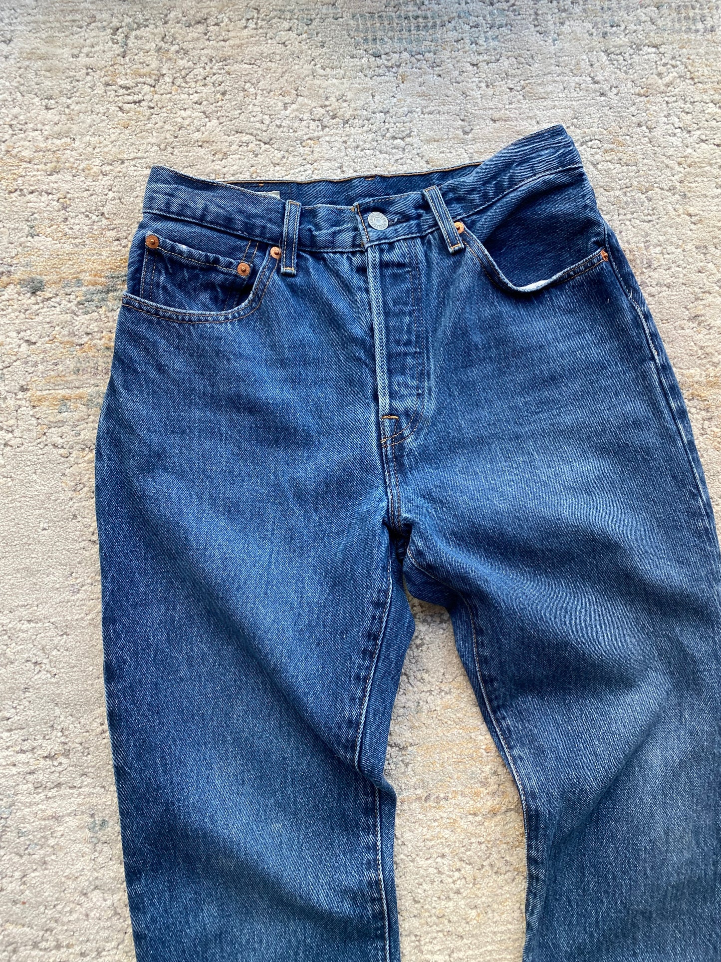 Levi’s 501 Women’s Jeans (W27 L30)