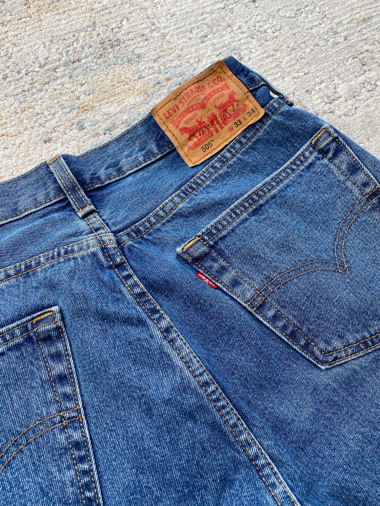 Levi’s 505 Straight Fit Jeans (W33 L34)