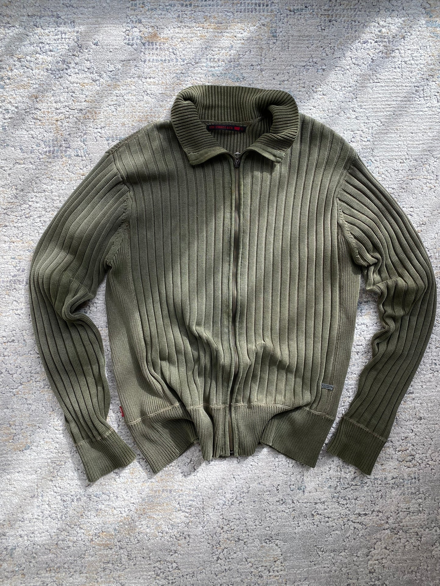 Levi’s Vintage Sweater (L)