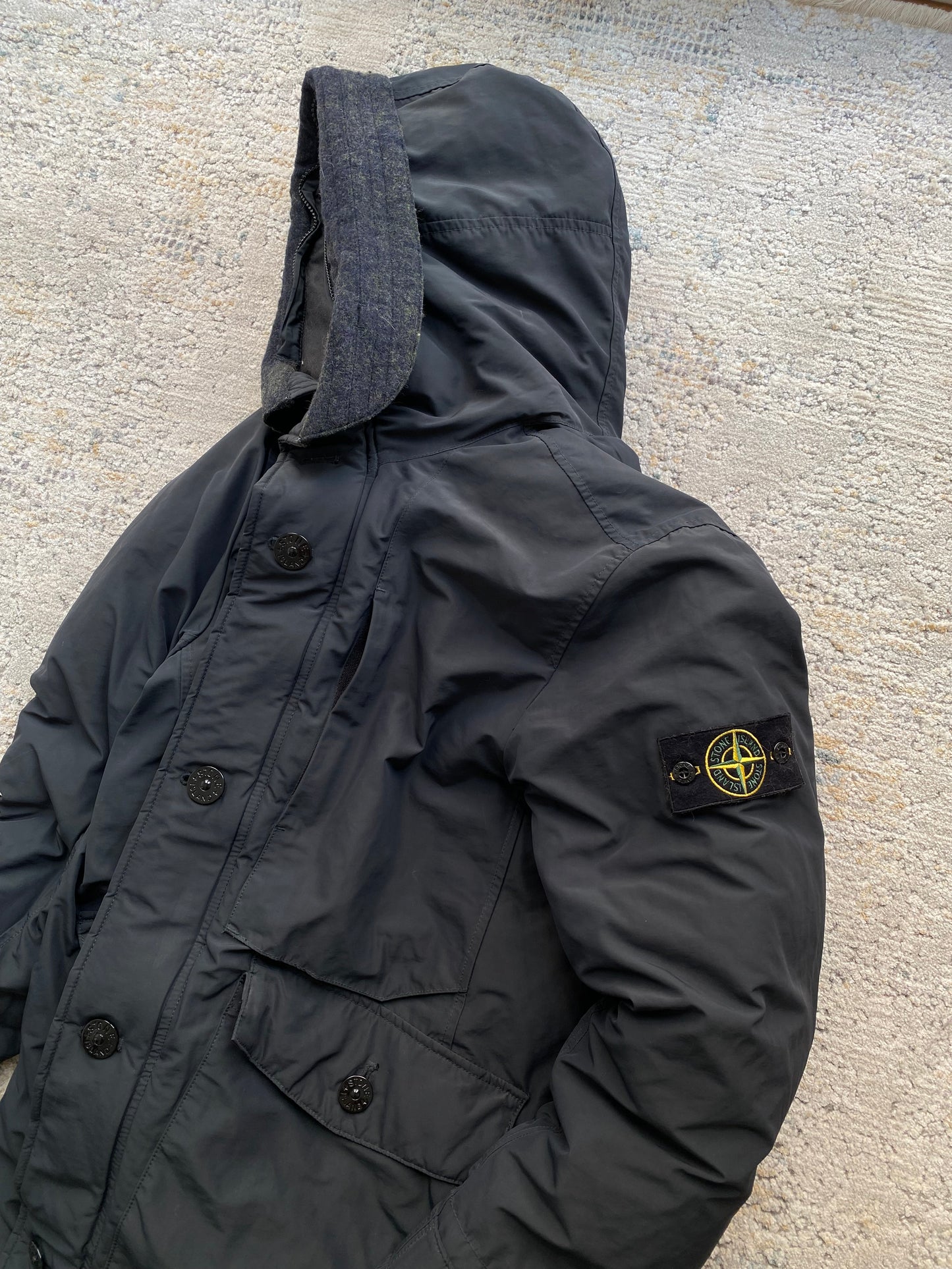 Stone Island Micro Reps Down Puffer Jacket (L)