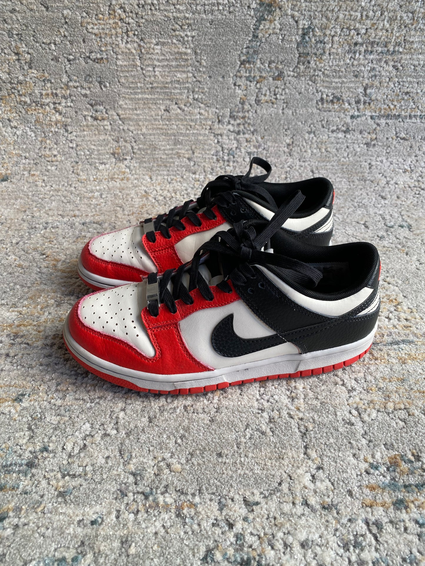 Nike Dunk Low NBA 75 Chicago Anniversary
