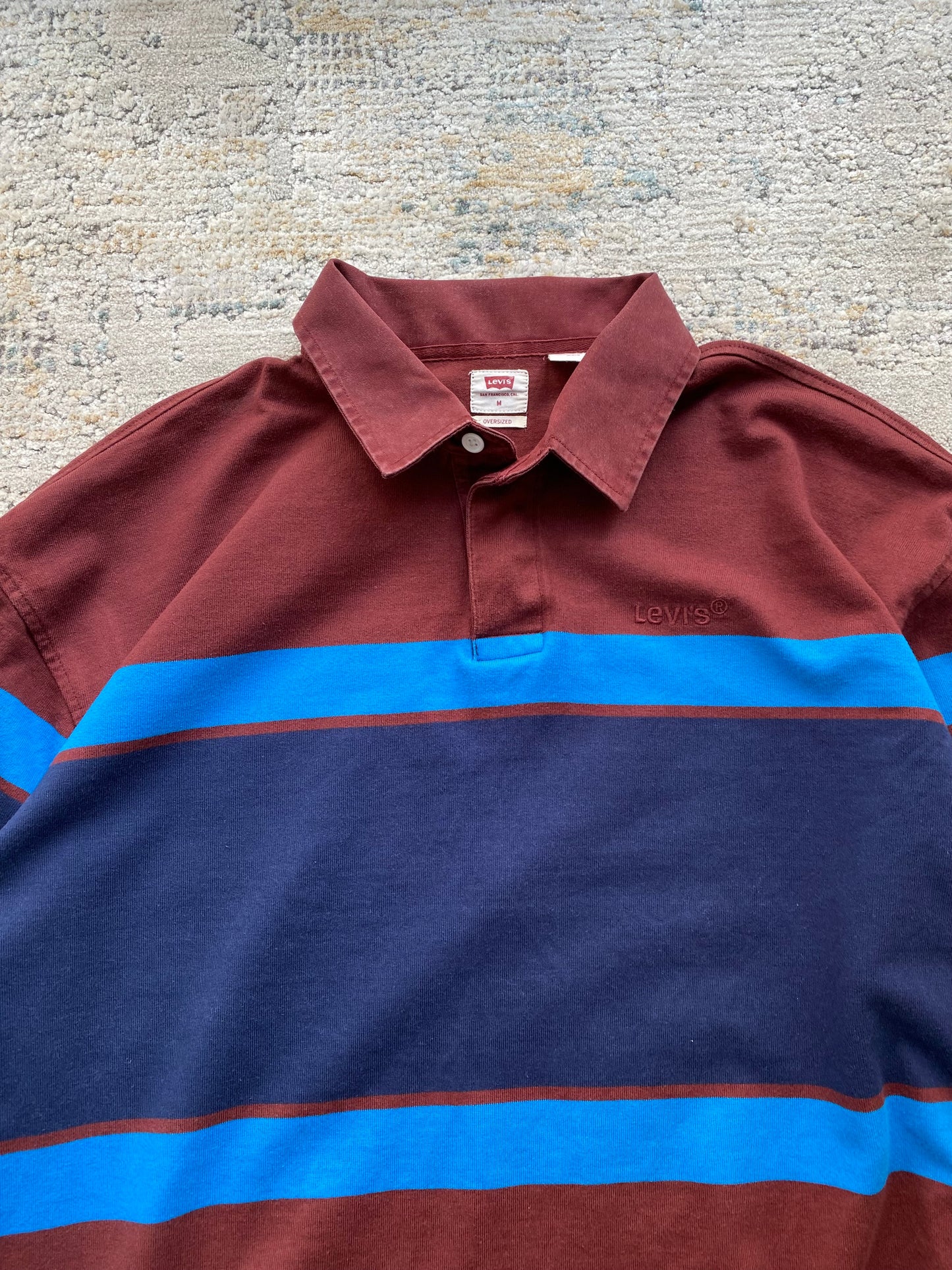 Levi’s Oversized Ls (M)