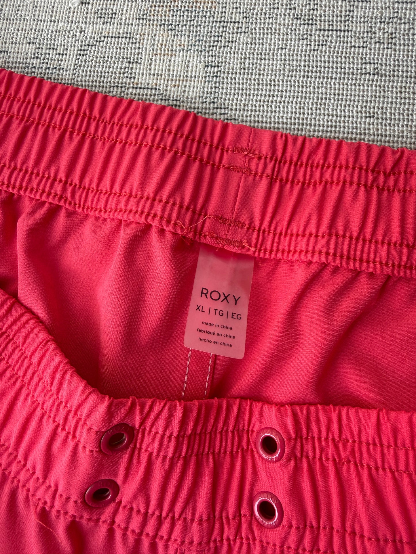 Roxy Summer Shorts (Women’s XL)
