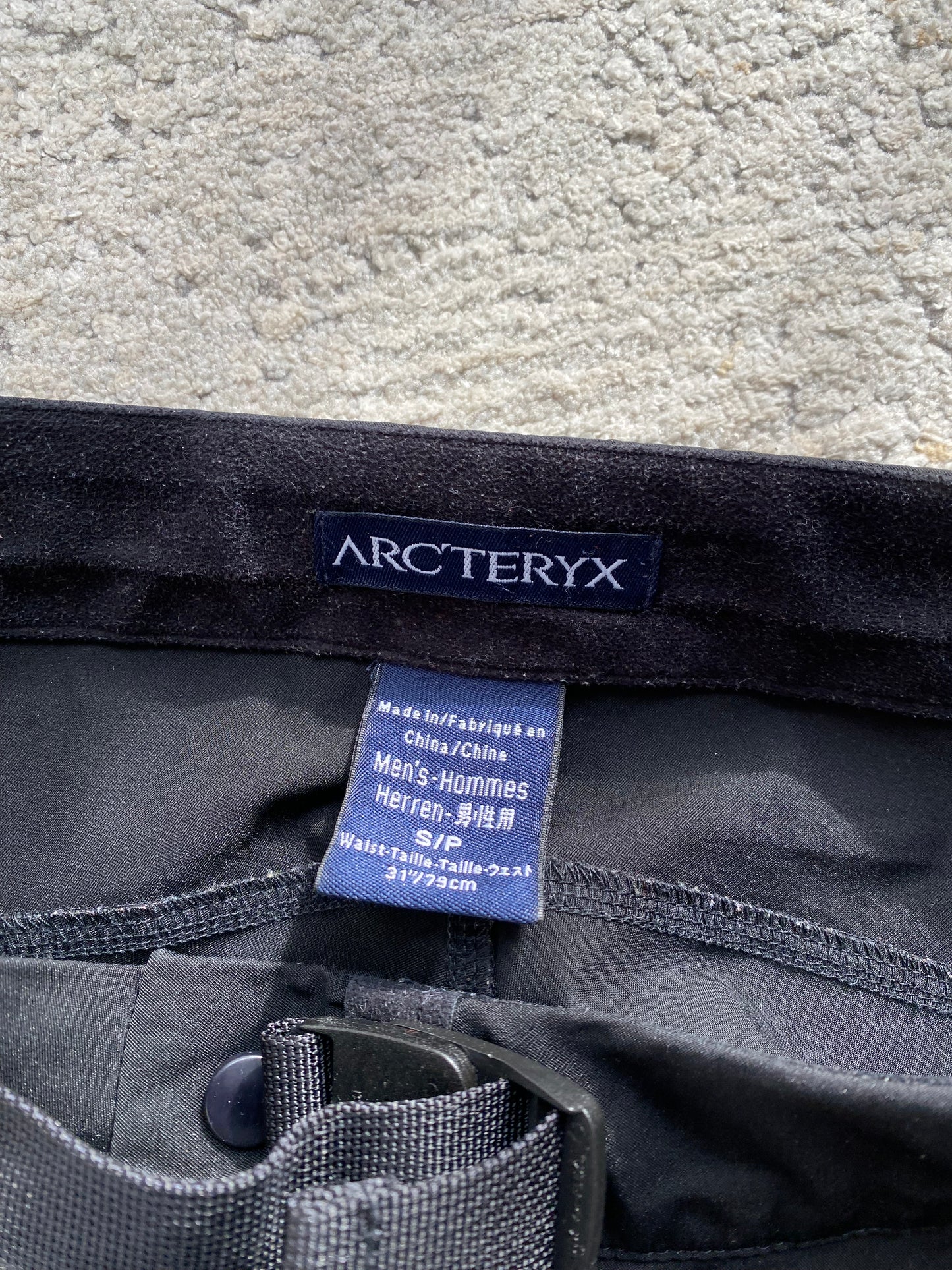 Arc’teryx Hiking Pants (S)