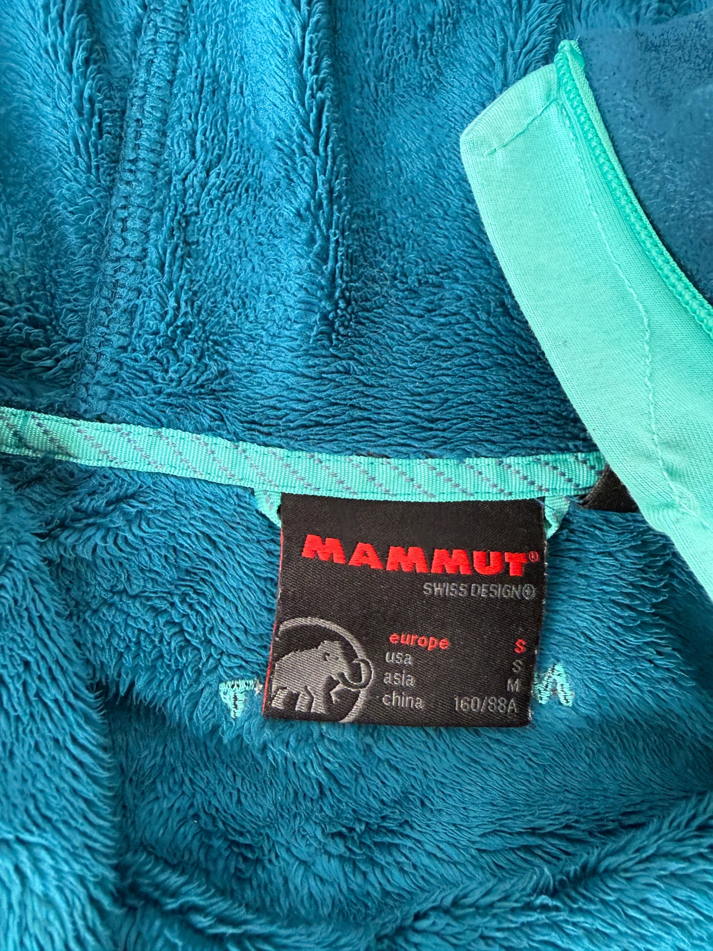 Mammut Fleece Pullover Hoodie (Women’s S)
