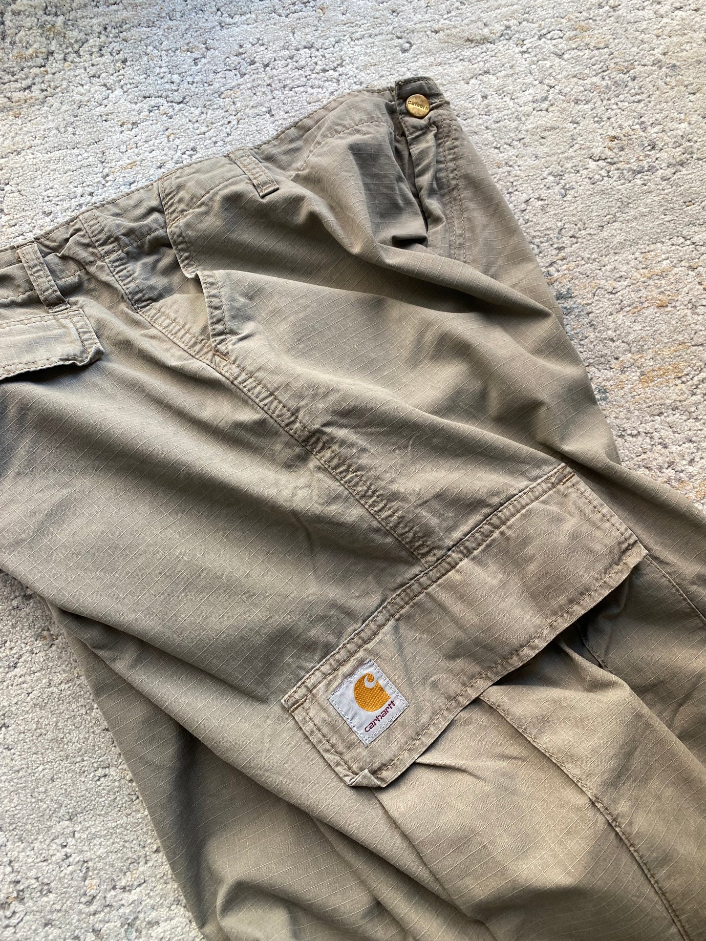 Carhartt Cargo Pant (W33)
