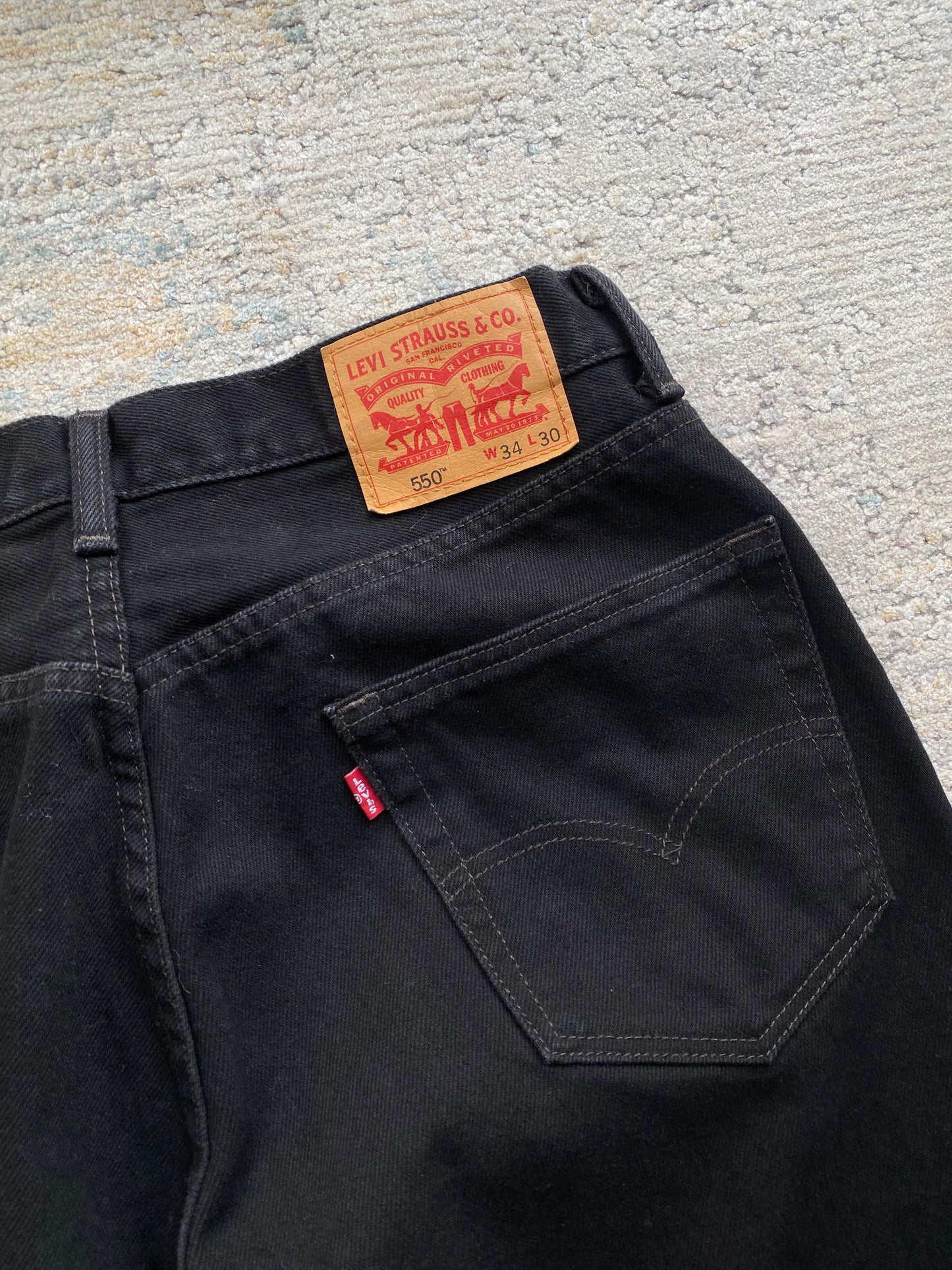 Levi’s 550 Baggy Jeans (W34 L30)