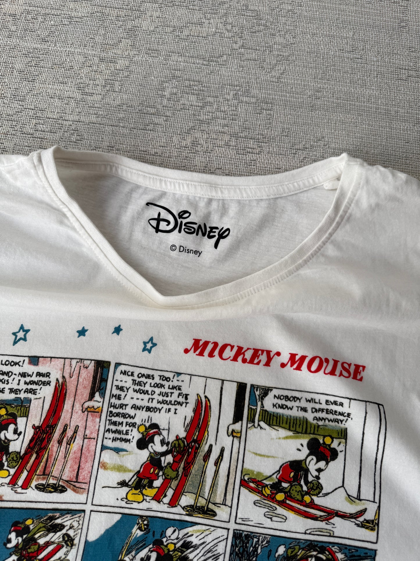 Mickey Mouse Skiing Tee (Women’s L)