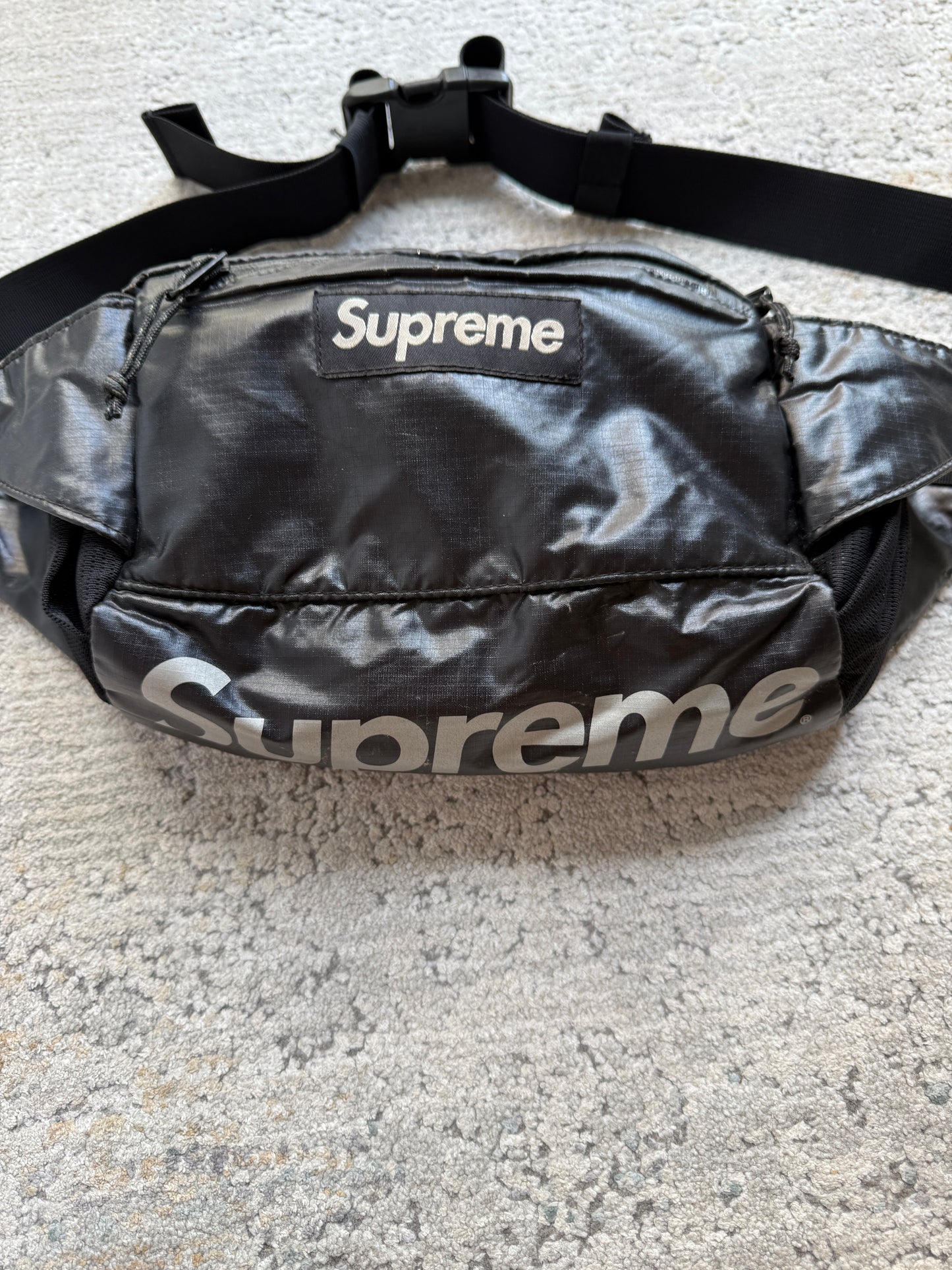 Supreme Leather Waist Bag (OS)