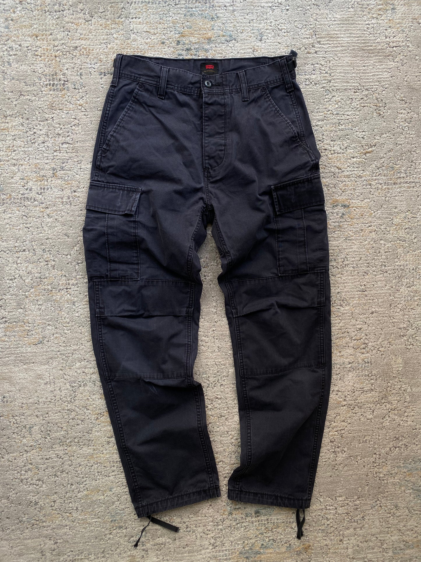 Levi’s 00’s Cargo Pant (M)