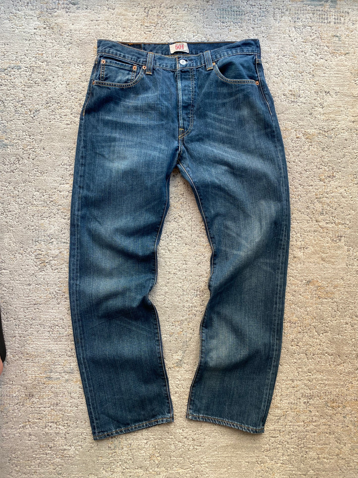 Levi’s 501 Straight Fit Jeans (W34 L32)