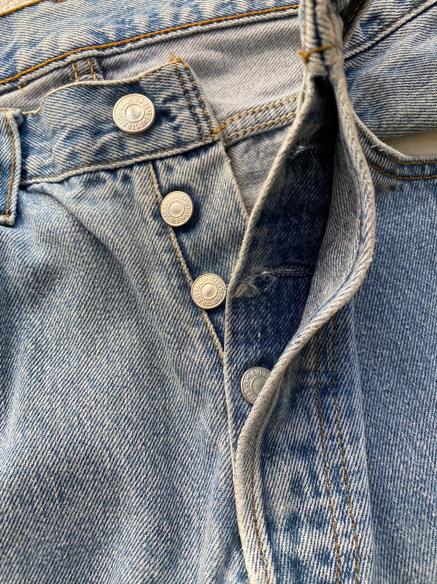 Levi’s 501 Vintage Jeans (W30 L30)