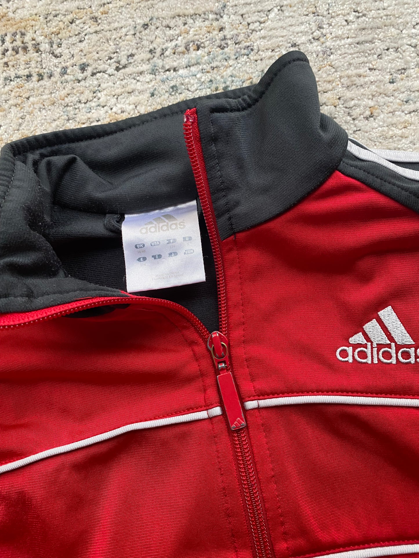 Adidas 00’s Tracktop (L)