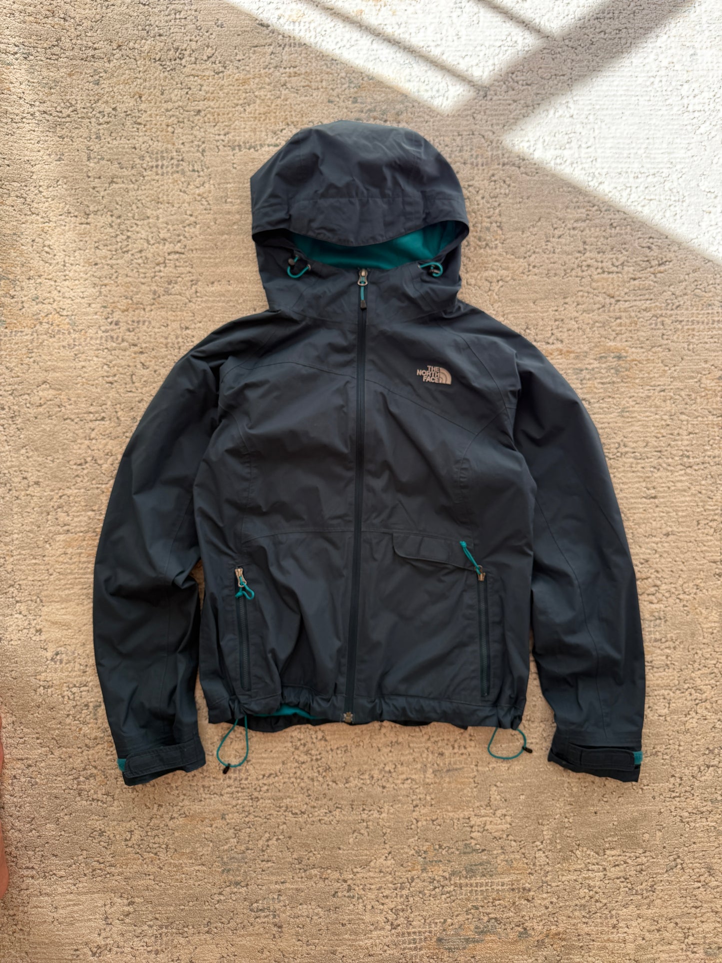 The North Face Hyvent Jacket (Women’s M)