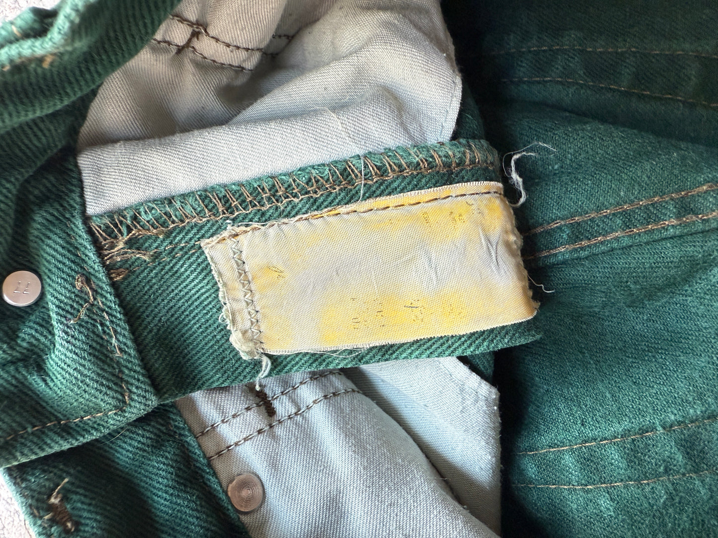 Wrangler Vintage Faded Green Jeans (W32 L32)