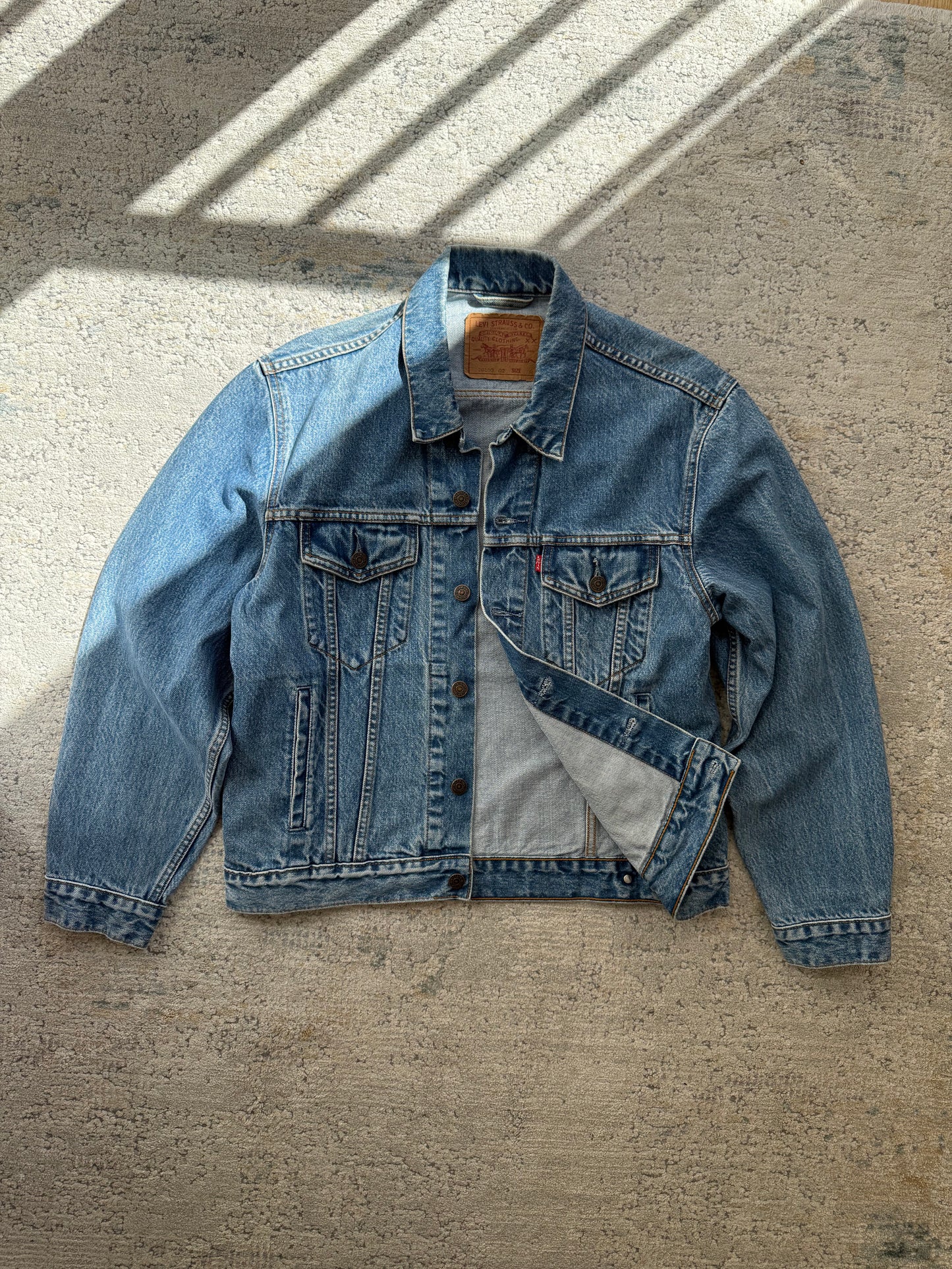 Levi’s Denim Jacket (M)