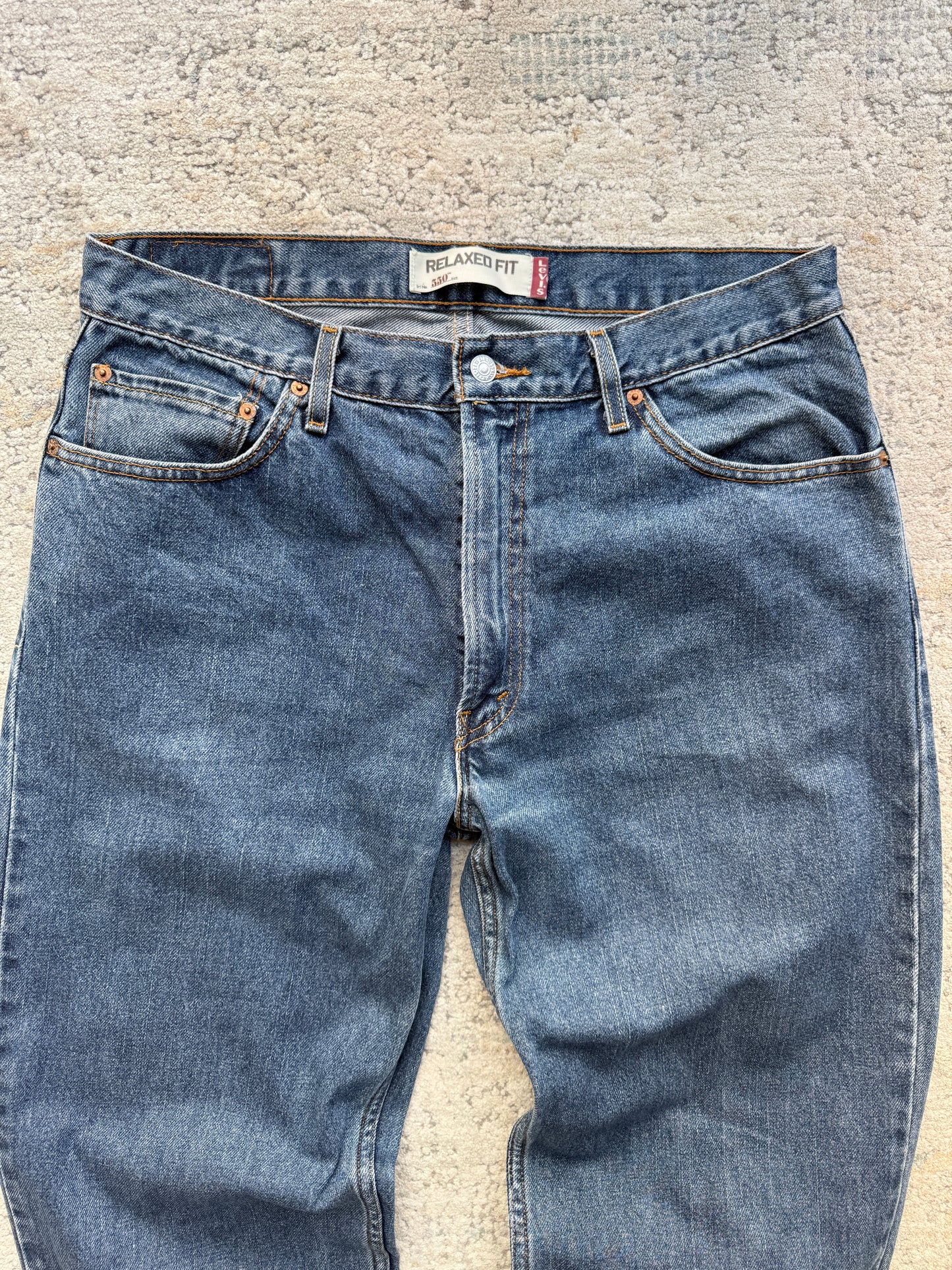 Levi’s 550 Relaxed Fit Jeans Made In US (W36 L32)