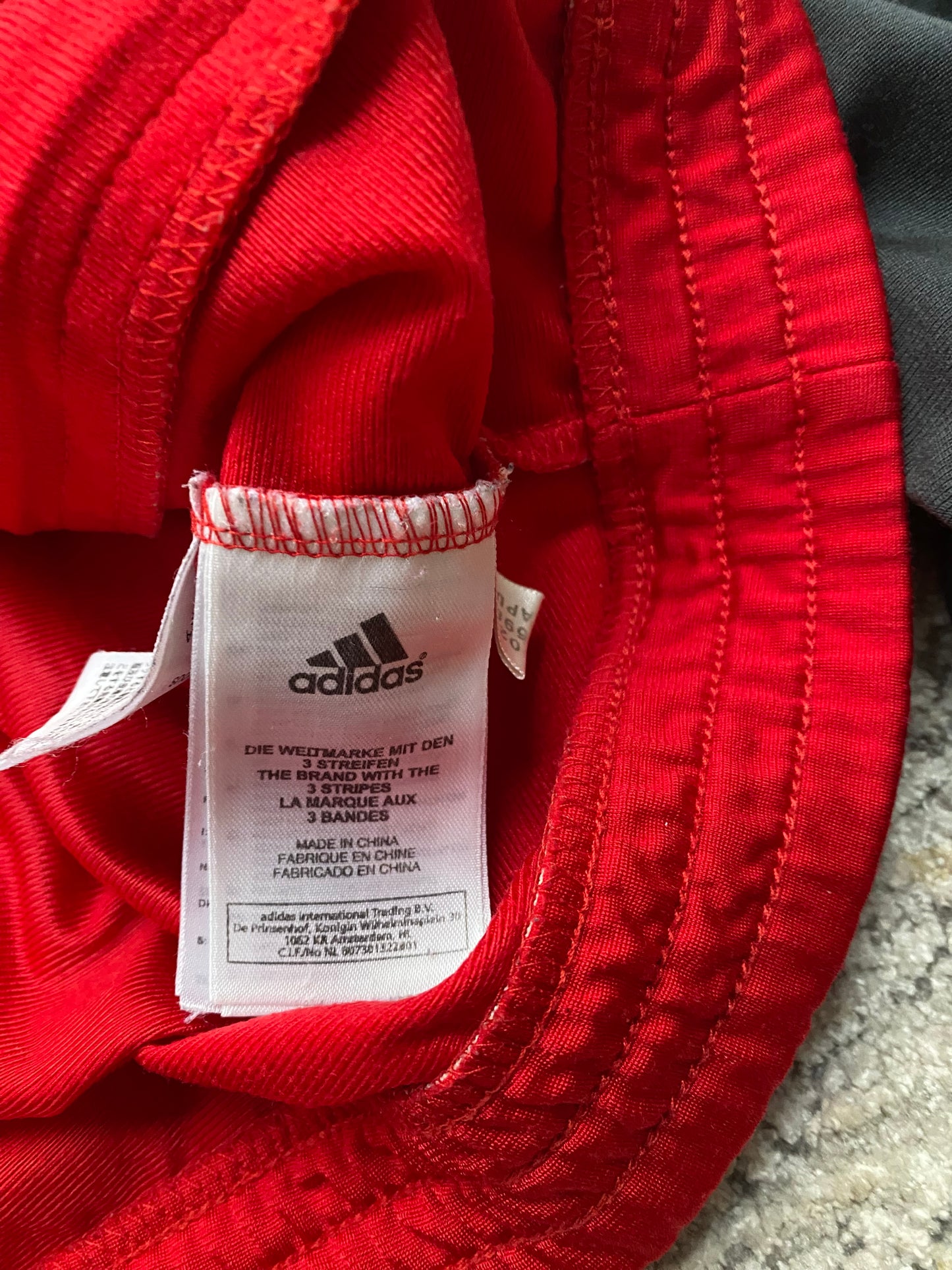 Adidas 00’s Tracktop (L)