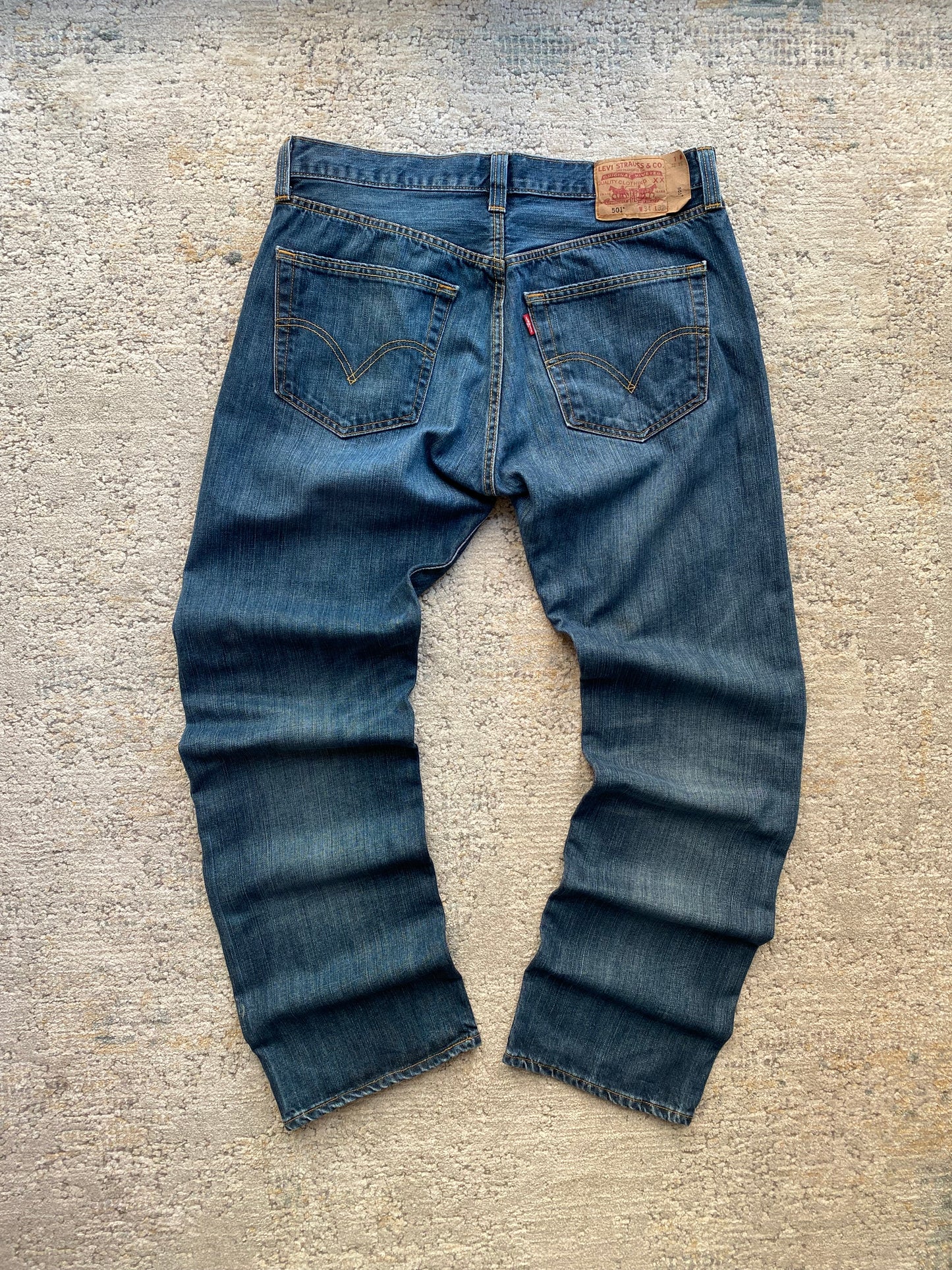 Levi’s 501 Straight Fit Jeans (W34 L32)