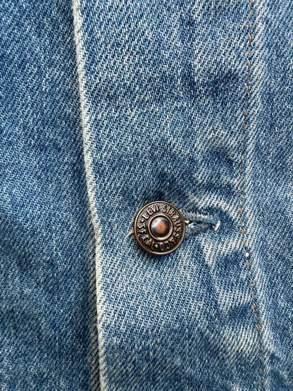 Levi’s Denim Jacket (M)