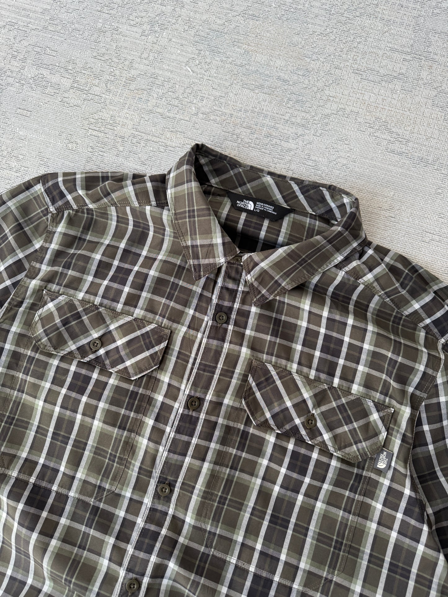 The North Face Short-Sleeve Shirt (L)