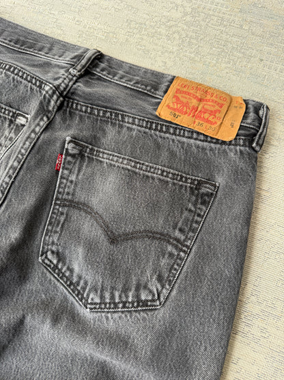 Levi’s 501 Faded Gray Jeans (W36 W30)