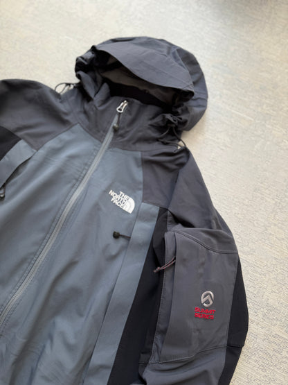 The North Face Summit Series Apex Softshell Jacket – Grey / Black (M)