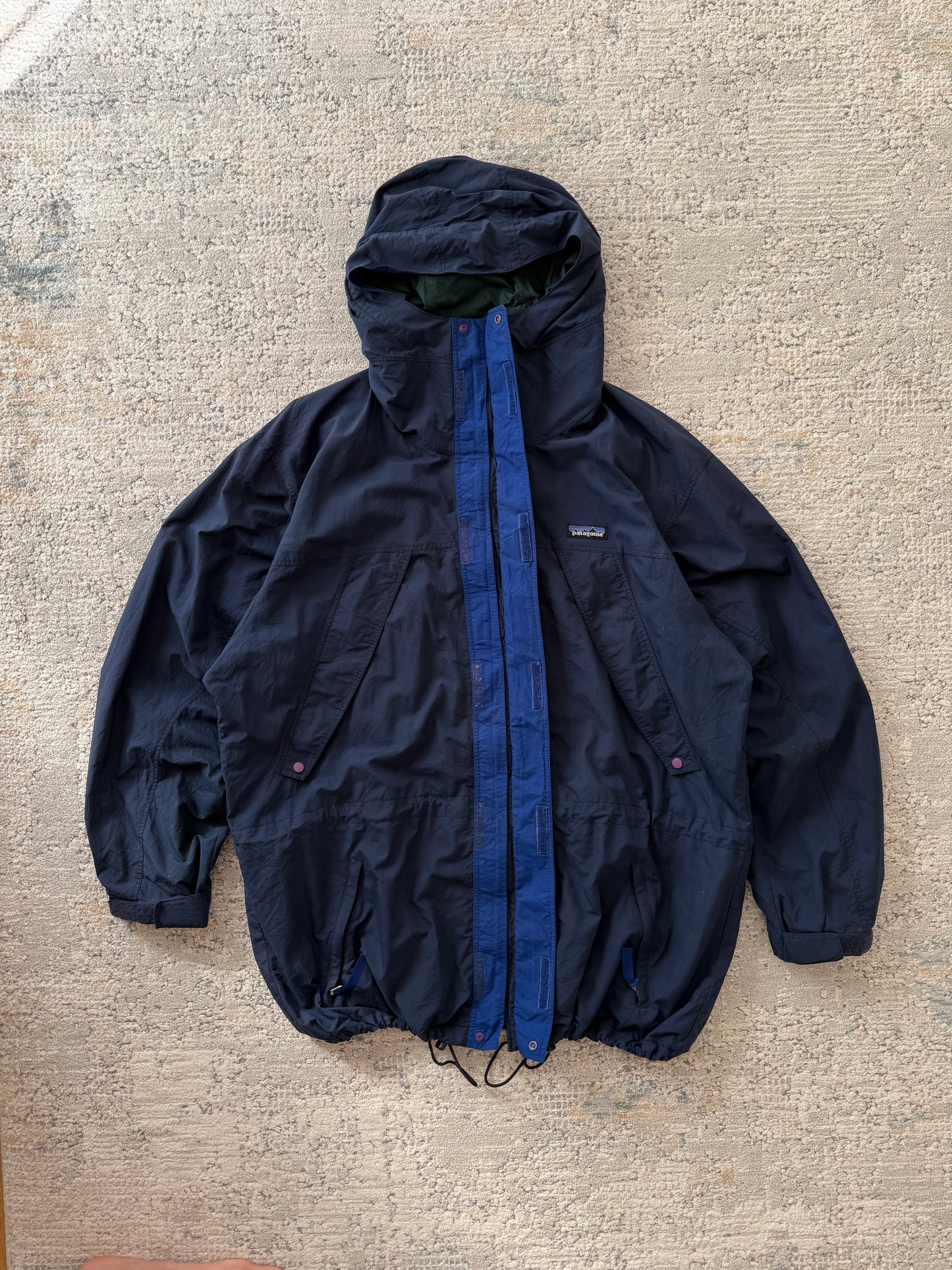Patagonia Vintage Hooded Shell Jacket (XL)