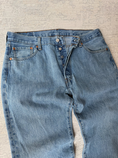 Levi’s 501 Straight Jeans (W35 L34)