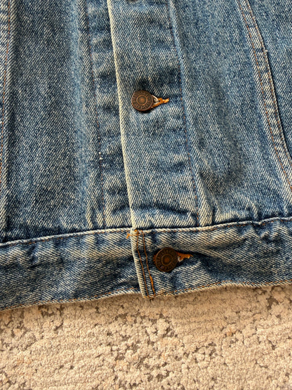 Levi’s Vintage 00’s Denim Jacket Made In US (L)