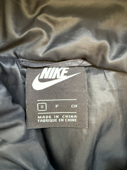 Nike Women’s Puffer Jacket (S)
