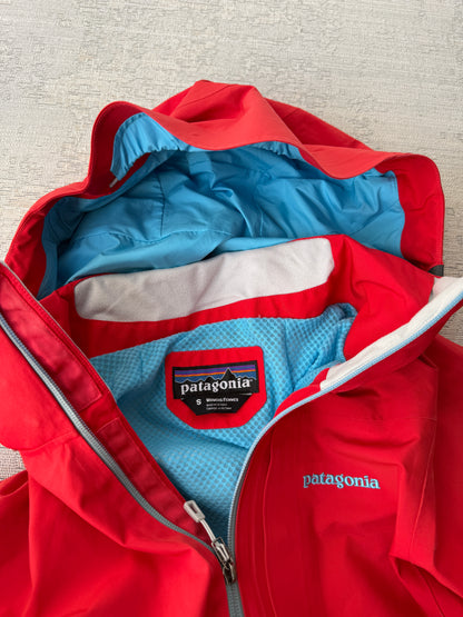 Patagonia Gore-Tex 3L Jacket (Women’s S)