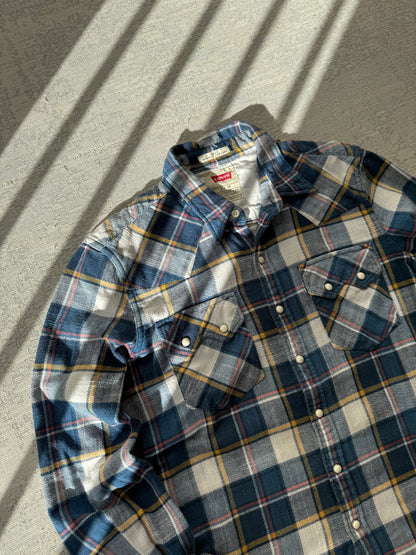 Levi’s Flannel Shirt (Women’s S)