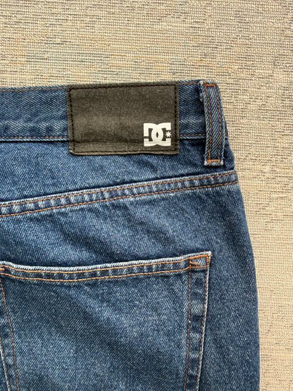 DC Straight Fit Jeans (W33 L34)