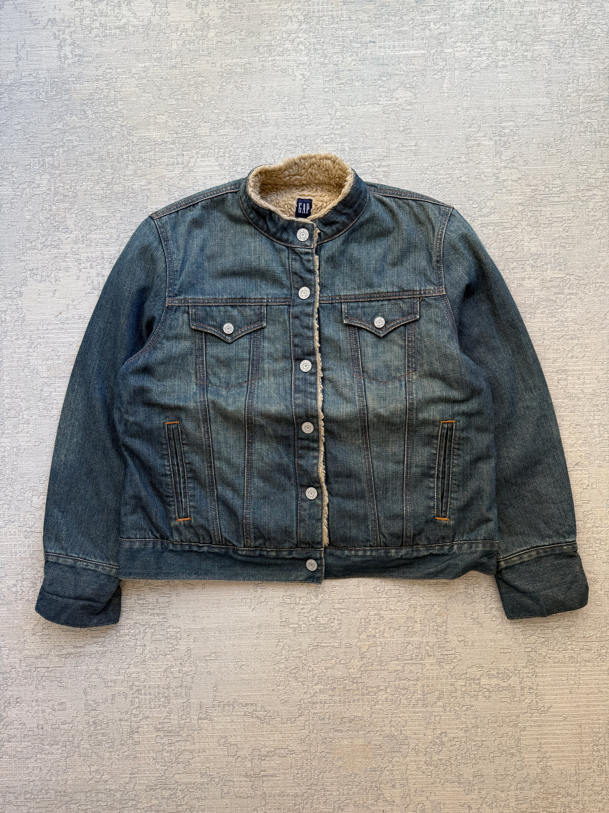 GAP Sherpa-Lined Denim Jacket (M)