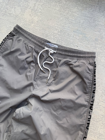 Calvin Klein Jeans Logo Tape Track Pants (M)