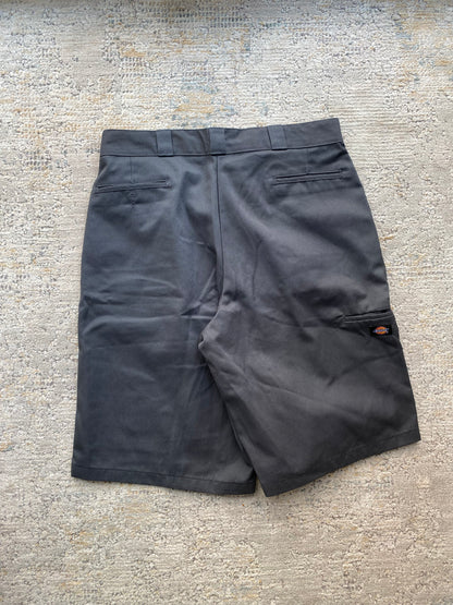 Dickies Loose Fit Shorts (W38)