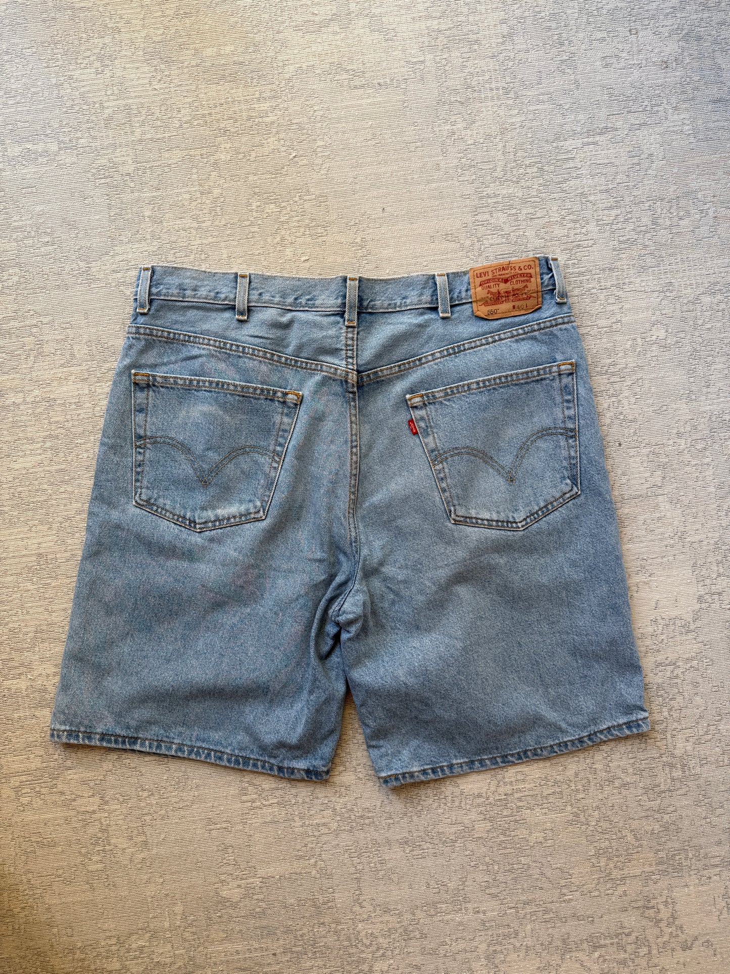 Levi’s 550 Denim Shorts (W40)
