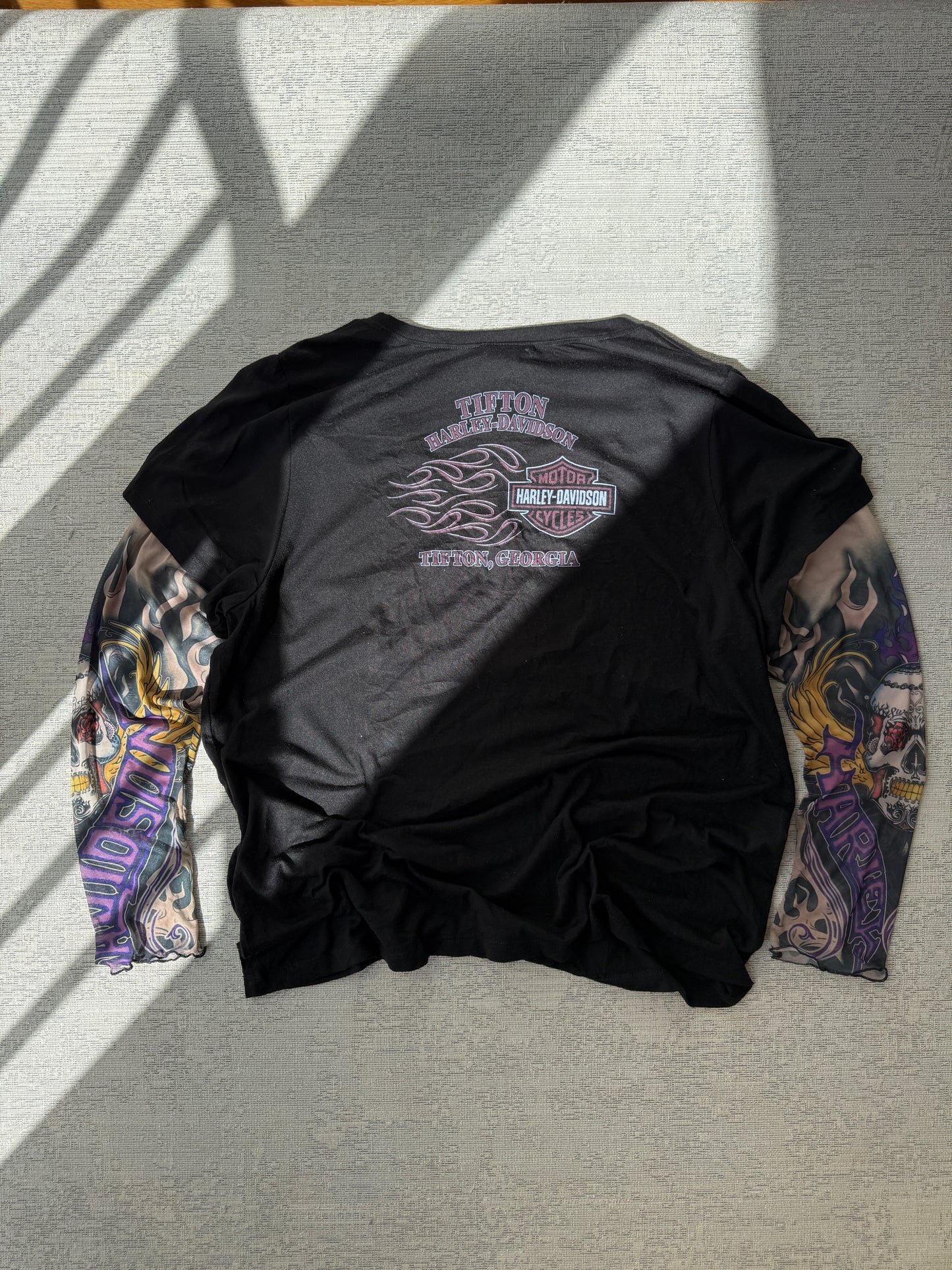 Harley-Davidson Tifton Georgia Flame Graphic Long Sleeve (Women’s L)
