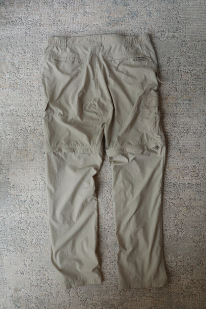 Columbia Sportswear Heavy Cargo Pant/Shorts (L)