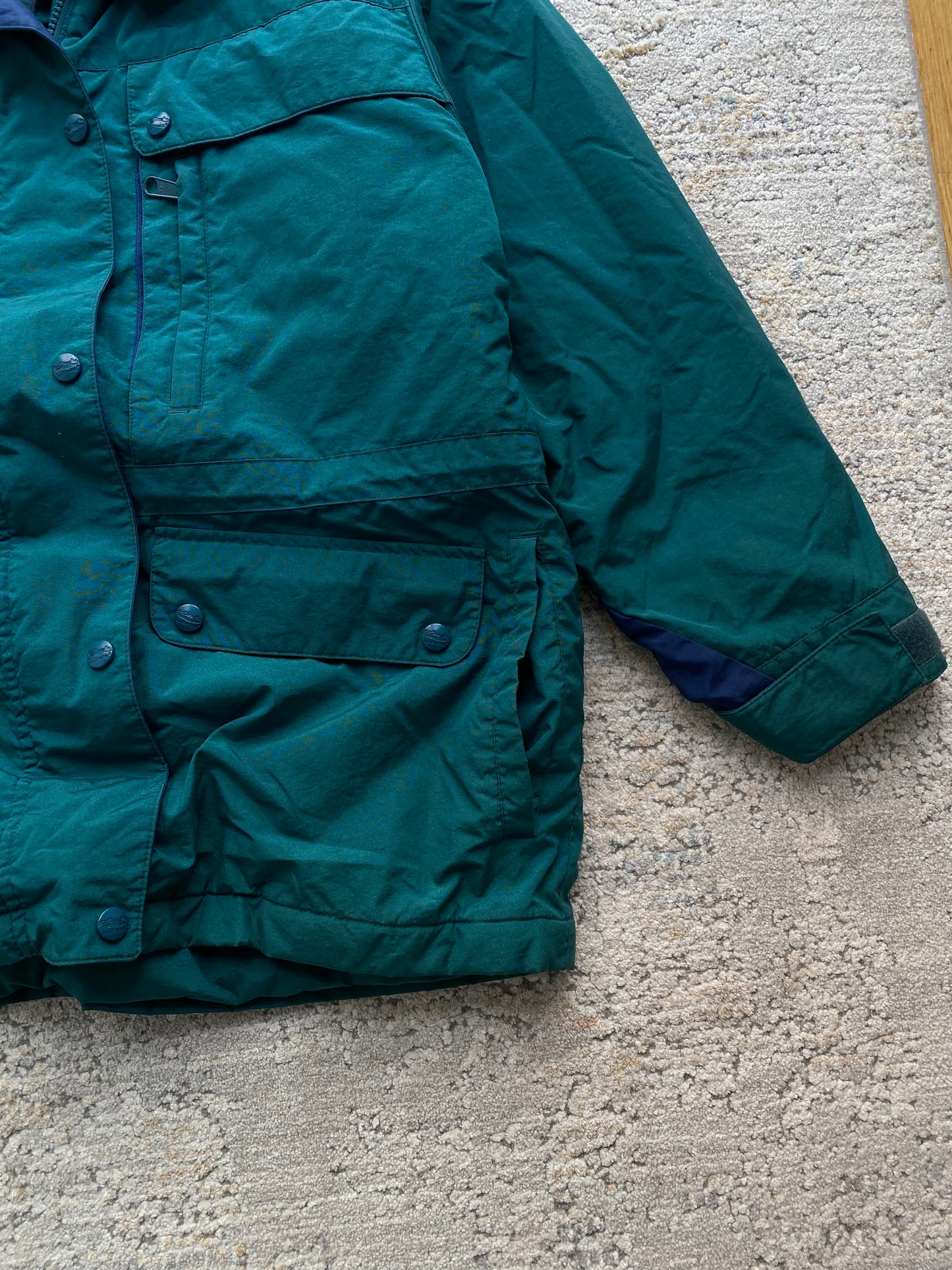 Vintage 00’s L.L Bean Jacket (M)