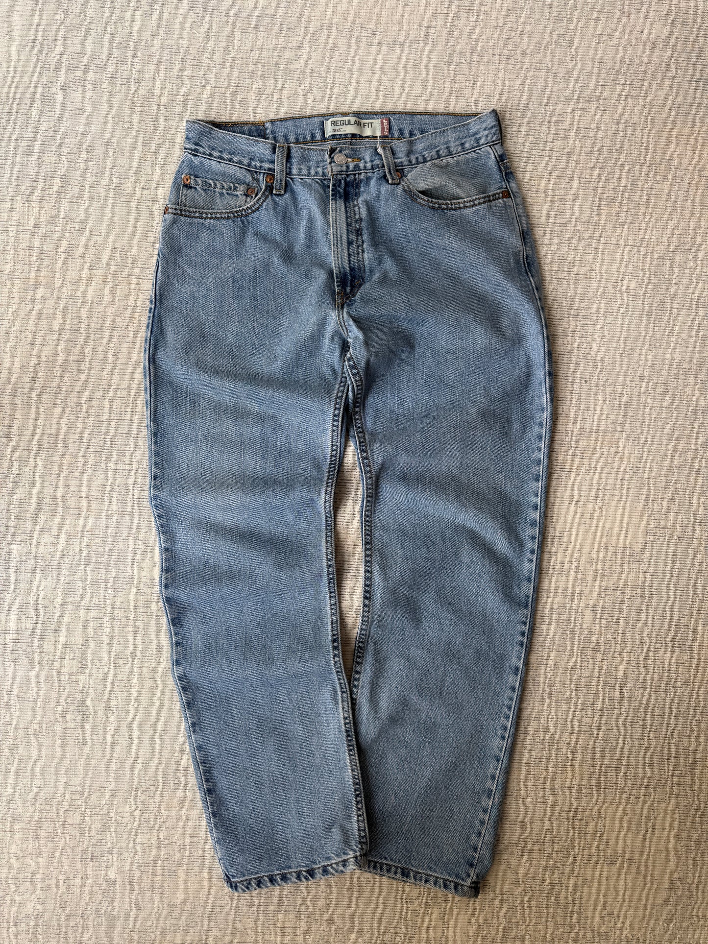 Levi’s 505 Regular Fit Jeans (W34 L32)